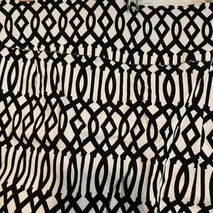 3/$25 
Ooh look, a cute dressy skort!